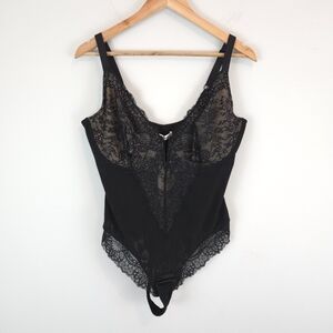 Popilush Shapewear Lace Deep V-Neck Sculpting Thong Bodysuit